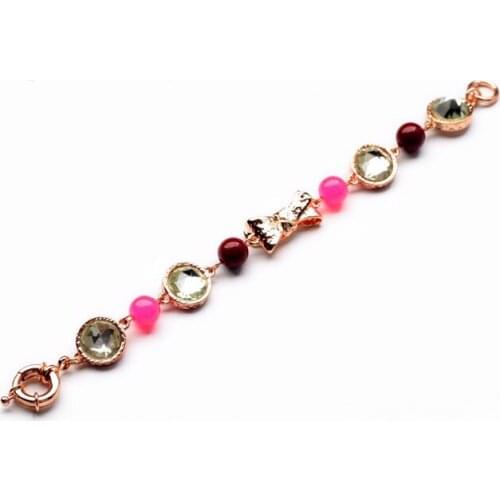 美媞 Bracelets With Charms