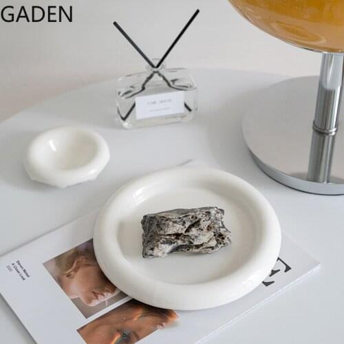 6 Inch Round Ceramic Plate Pure White Household Fruit Plate Dessert Fat Storage Tray Tableware Supplies Kitchen Storage Tools