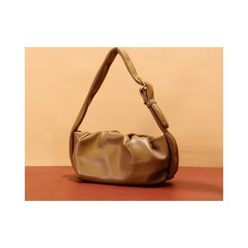 NEW Leather Envelope Bag Luxury Handbags Women Crossbody Shoulder Bags Designer Voluminous Purses Handbags Clutches Cloud Pouch