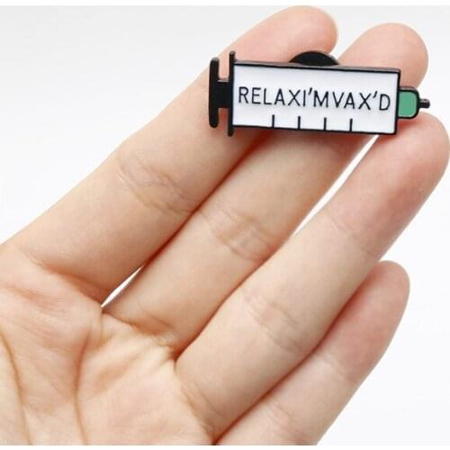 Metal Nurse Syring Brooch Pin Medical Pins Lapel Pin Doctors Accessories