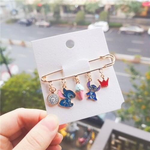 Cartoon Strawberry Bear Stitch Brooch Pins Cute Badge for Backpack Clothing Decorative Bag Brooches Fashion Accessories