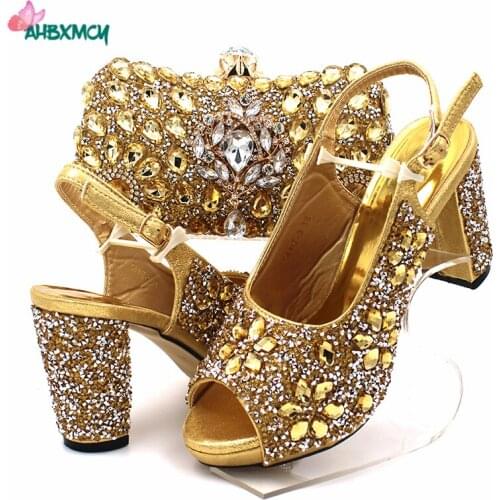 2020 Fashionable Nigerian Women Shoes and Bag to Match in Golden Color 2020 Autumn New Design High Quality Shoes and Bag Set