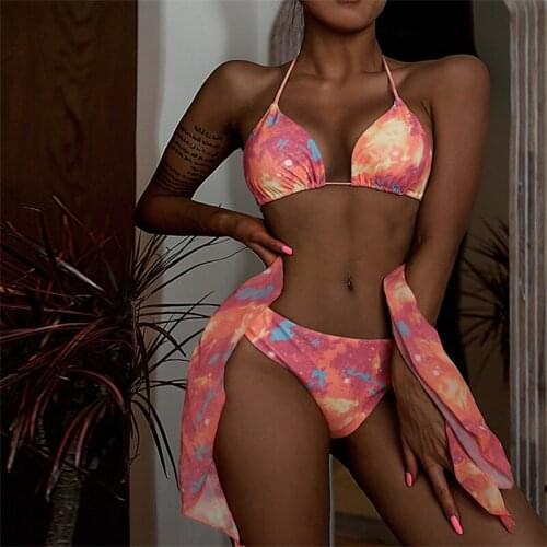 ICNGLKSND Halter Swimwear