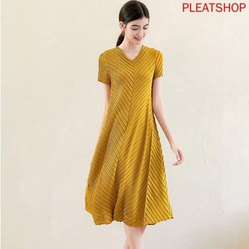 Pleated Dress Slim MIYAKE Short-Sleeved Elastic Loose Temperament A-line Long Casual Summer Dresses Vestido De Mujer Robe