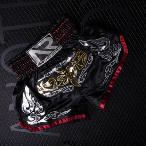 MMA Shorts Muay Thai Shorts Custom Mens Womens Kids Kickboxing Trunks Cheap Sanda Embroidery Fighting Boxing Match Uniform