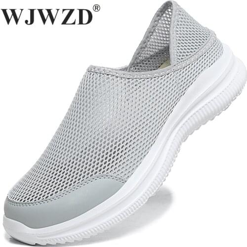 Summer Fashion Sneakers Men Mesh Casual Shoes Lightweight Breathable Mens Walking Sneakers Slip-On Soft Mens Shoes Lazy Loafers