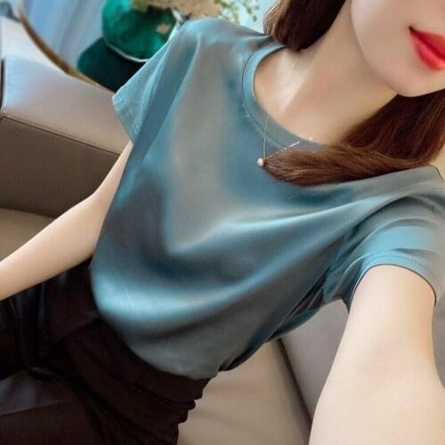Womens T-shirts with Short Sleeve Oversized Elegant Loose Casual O-neck Satin Silk Blouse Chiffon Tops Shirt for Women Summer