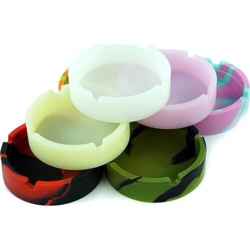 Silicone Ashtray Easy to Clean Round Cigarette Ashtray Smoking Ashtray Home Use Colorful Ashtrays for Car Smoking Accessories