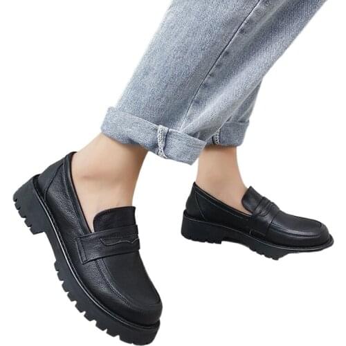 New fashion trend in spring and summer of 2021 Korean retro small shoes womens College style British style black shoes
