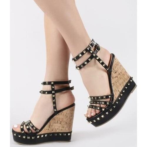 New Arrivals Beige Black Gladiator Sandals Women Peep Toe High Platform Rivets Spikes Heels Ankle Strap Ladies Dress Shoes