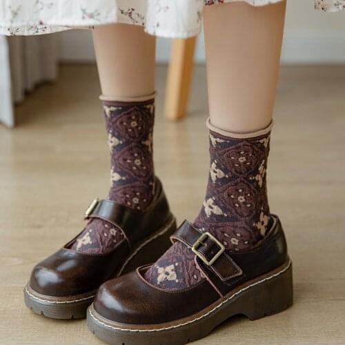 Harajuku Retro Woman Socks Japanese Kawaii Cute Socks Women Korean Fashion Cotton Long Crew Sock for Girls Ladies Christmas Gift