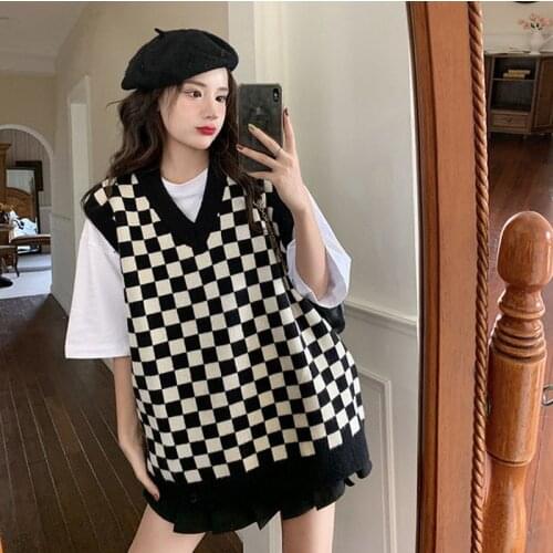 Chessboard Cardigan Knitted Pullover Vest Women Fashion Korean Style Knitted Garment Loose Plaid Sweater Vest Sleeveless Casual