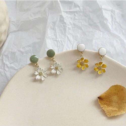 ​ZDMXJL 2021 New Fashion Womens Earrings Fine Sweet Cute Flower Eardrop Earrings For Women Party Girl Jewelry Gifts Wholesale