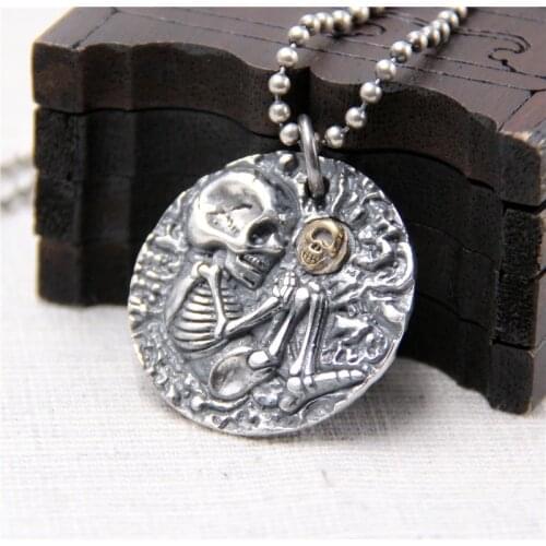 Silverplate S925 Sterling Silver Carved Skull Men Women Pendant Thai Silver Retro Round Pendant