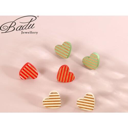 Badu New Heart Earrings Women Stud Earrings Retro Spray Paint Slash Design Wooden Striped Dangle Earrings For Female