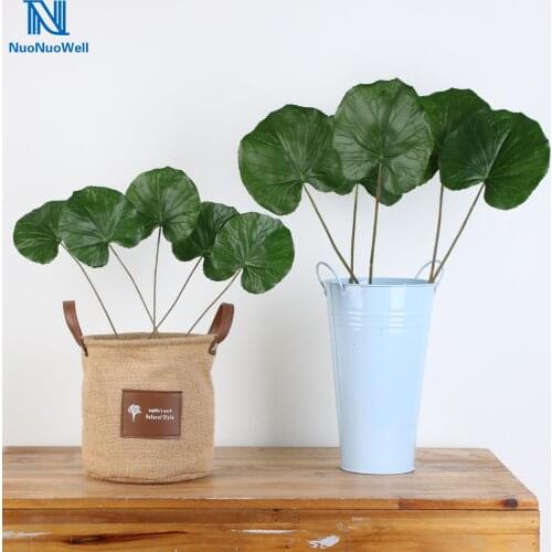 NuoNuoWell Artificial Lilies