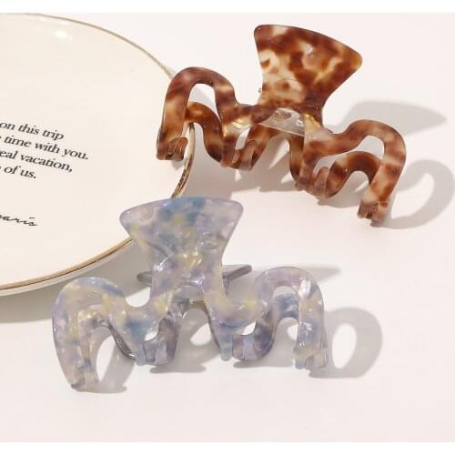 Korean Acetate Hair Claws Big Size Wave Shape Hair Crabs Clip Leopard Grain Hair Clamps For Women Fashion Hair Accessories 2021