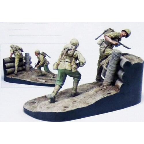 1/35 Resin Model Building Kit Figure American soldiers are fighting ( not contain Base )