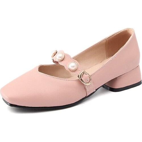 Comfortable leisure shoes 19 years in the spring and autumn period and the new low with square head pearl