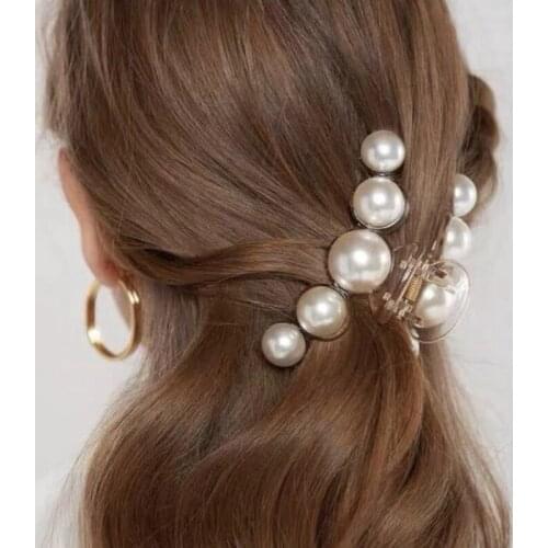 Fineone Women Girls Geometric Hair Claw Imitation Pearl Hairpin Crab Moon Shape Retro Crystal Hair Clips Hair Accessories