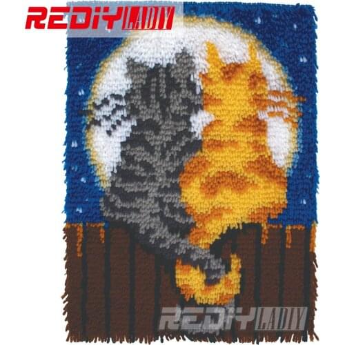 REDIY LADIY Latch Hook Rug Animal Wall Tapestry Cat Love Floor Mat Pre-Printed Canvas Cushion Yarn Embroidery Unfinished Carpet