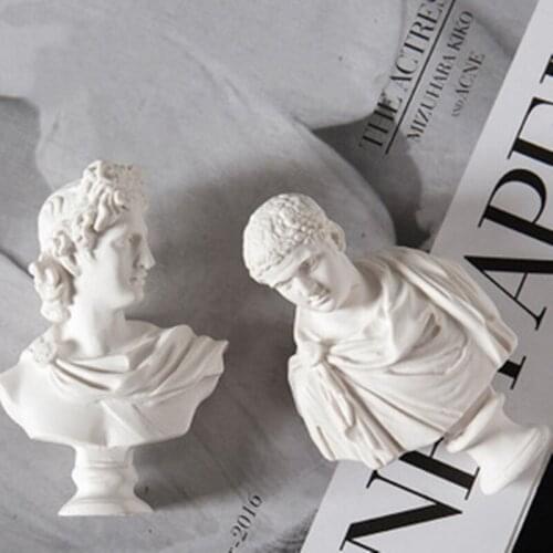 World Famou Statue Mini Figure Moliere/Venus Plaster Figure Decoration Resin Bust Sketch practice Model / resin sculpture/Crafts