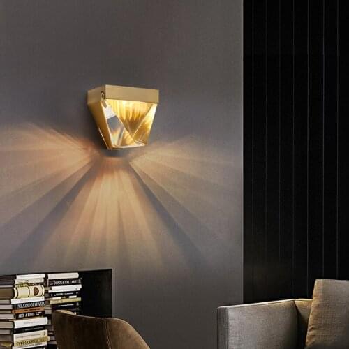 Copper Wall Lamp Bedroom Corridor Stairs Decorative Light Postmodern Luxury Triangle Crystal Wall Sconce For Hotel Project
