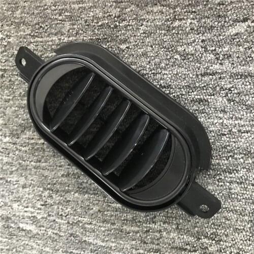 Applicable to SANY Excavator SY60-9/60C-9/SY135-9/215-9/SY235-9 Instrument Side Toolbox Outlet