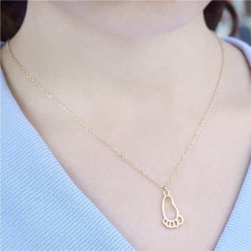 ZMZ 50pcs Europe/US Fashion The Footprints Pendant Cute Necklace Gift For Mom/Girlfriend Party Jewelry