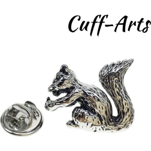 Cuffarts 3D Squirrel Lapel Pin Badge 2018 High Quality Men Jewelry Gift Elegant Brooches Animal Lapel Pin Badges P10034