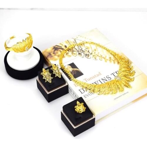 Sakura Love Africa Jewelry Set Bride Fashion Dubai Gold Bracelet Necklace Glamour Woman Earrings Morocco Banquet Wedding Gift