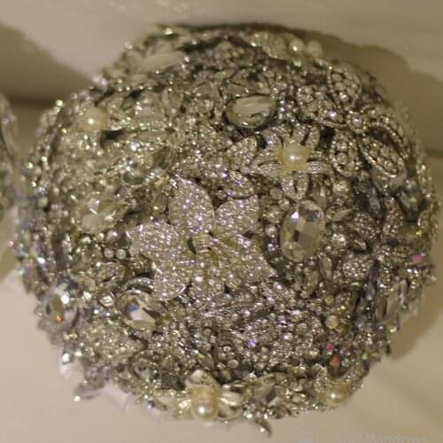 9-inch custom bridal bouquet,Luxurious atmosphere brooch bouquet, wedding bouquet gemstones,Full diamond surrounded handle