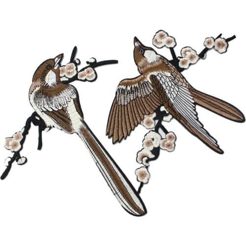 1pcs Embroidered Bird Patches Iron on or Sew on Parches For Clothes Applique Embroidery Clothing DIY Suppliers Craft