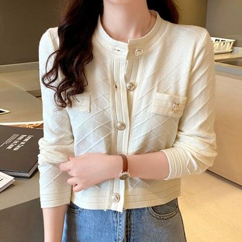 Short Sweater Coat Knit Cardigan 2021 Elegant Fashion Solid Black Vintage Tops Dropshipping Blusas Elegantes Female Beading 1152