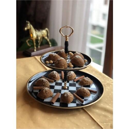 Mekenzi patterned checkerboard pattern Black White Checkered Elegant Two-Layer Gold Detailed Cookie, Cake, Fruit Ductile