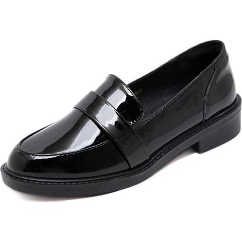 Japanned leather shoes woman brief solid round toe british moccasins slip on femme single flats all match oxfords loafers design