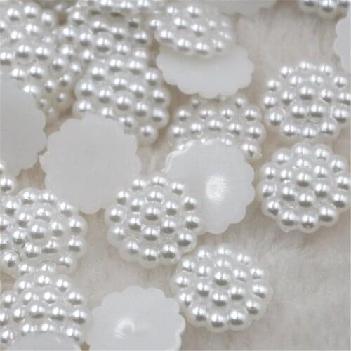 Hot 50/100pcs White Plastic Flowers Pearl Flatback Acessories Upick