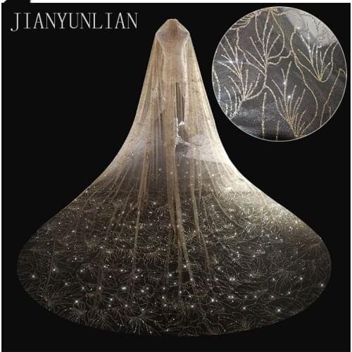 Gorgeous Bling Bling Gold Spraying 3 Meters Long 3 Meters Wide Silver Sequins Wedding Veil Bridal Chapel Veil With Comb