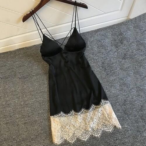 2021 New Women Fashion Soft And Comfortable Sexy Padded V-Neck Lace Strappy Underwear Nightdress Charming Home Sleepwear