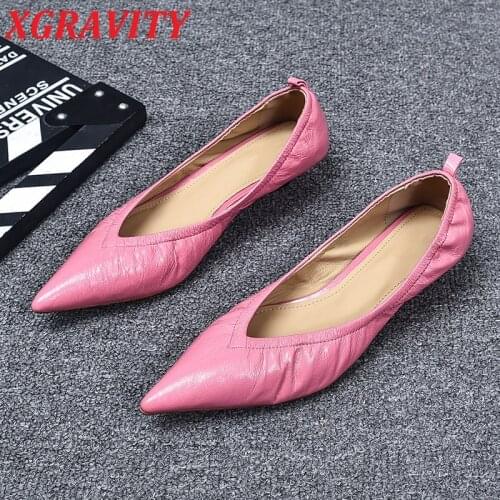 XGRAVITY Top Quality V Cut New Female Wedge Shoes Short Heel Pumps V Cut Designer Party Shoes Sexy Ladies Vintage Lady Shoes