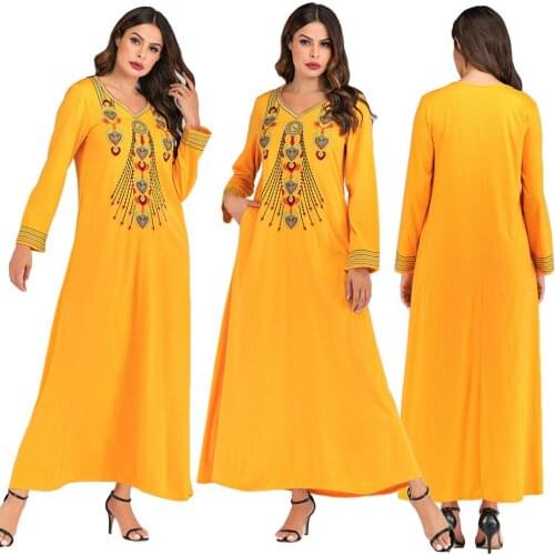 Dubai Women Long Sleeve Maxi Dress Abaya Islamic Kaftan Embroidery Muslim Gown Arab V-neck Maxi Robe Autumn Yellow 2019 Fashion