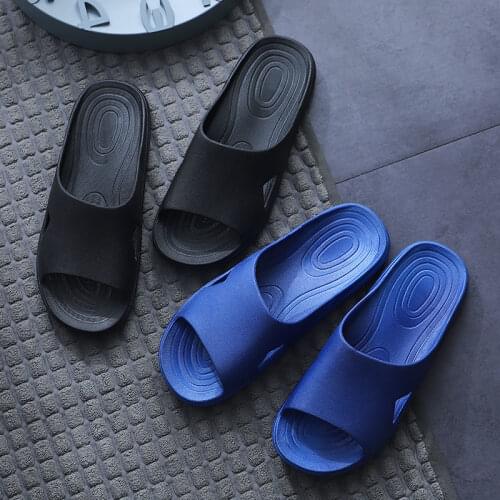 Super thick bottom feeling of trampling on excrement Men wear household deodorant antiskid mute super soft foot bath slippers