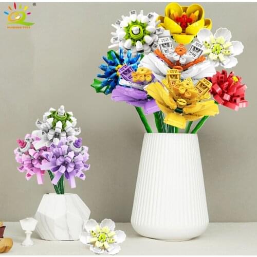 HUIQIBAO 1pcs Ideas Flowers Bouquet Building Blocks As Home Decor Garden Plant Assembly Diy Bricks Toys for Girl Friend Children