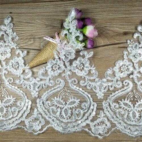 Delicate 3yardsX 28cm Ivory Fabric Flower Venise Venice Lace Trim Applique Sewing Craft for Wedding Decoration LW0179