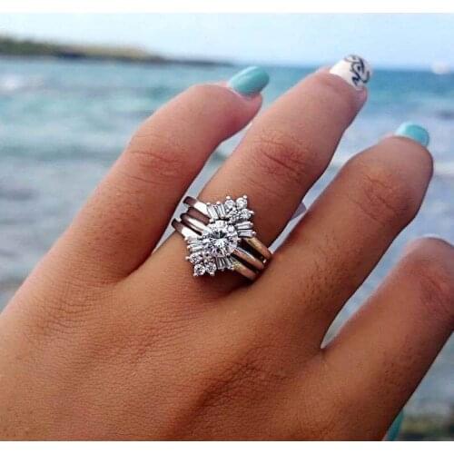 Luxury Female Crystal Small Stone Ring Set Silver Color Zircon Stackable Wedding Rings For Women Fashion Bridal Engagement Ring