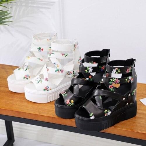 Large Size Wedge Sandals for Women 2021 Summer New Floral Muffin Peep Toe Back Zip Platform Sandals for Women