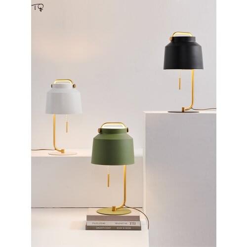 Nordic Ins Luxury Creative Individual Table Lamp with Pull Switch Princess/girl Room Modern Desk Light Decor Bedroom Living Room