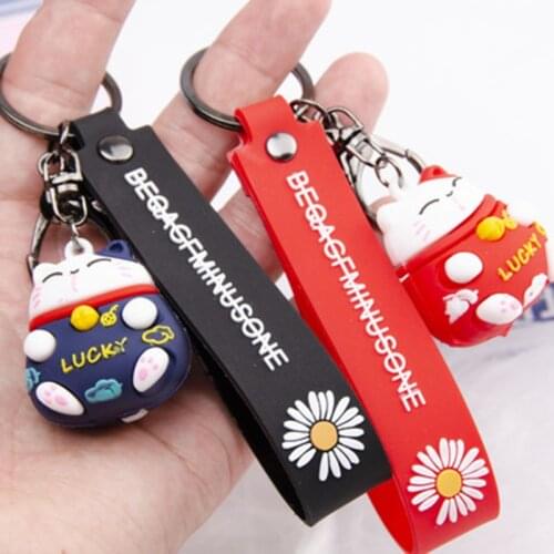 Metal cute cartoon lucky cat doll couple keychain creative small gift mobile phone school bag car pendant car key chain