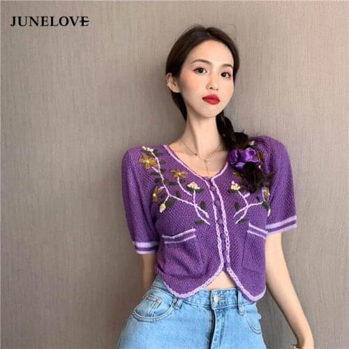 HStar Slim Crop Top Summer Embroidery Floral Tops V-neck Knitted Womens Blouse Short Sleeve Shirts Chic Vintage 2020 New Tops