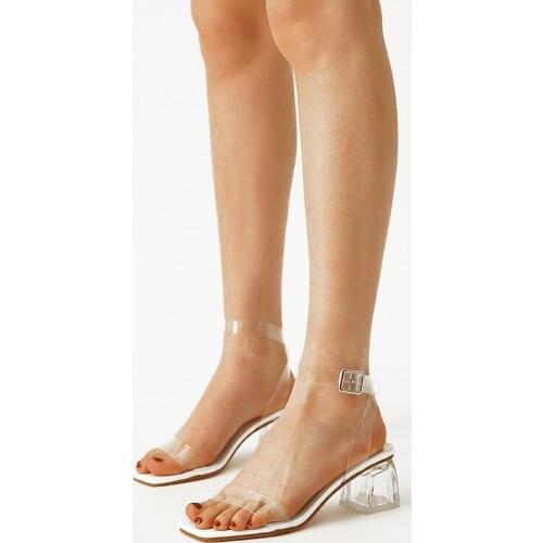 South American style 2020 Womens shoes new Korean crystal with fashionable transparent film sandal female